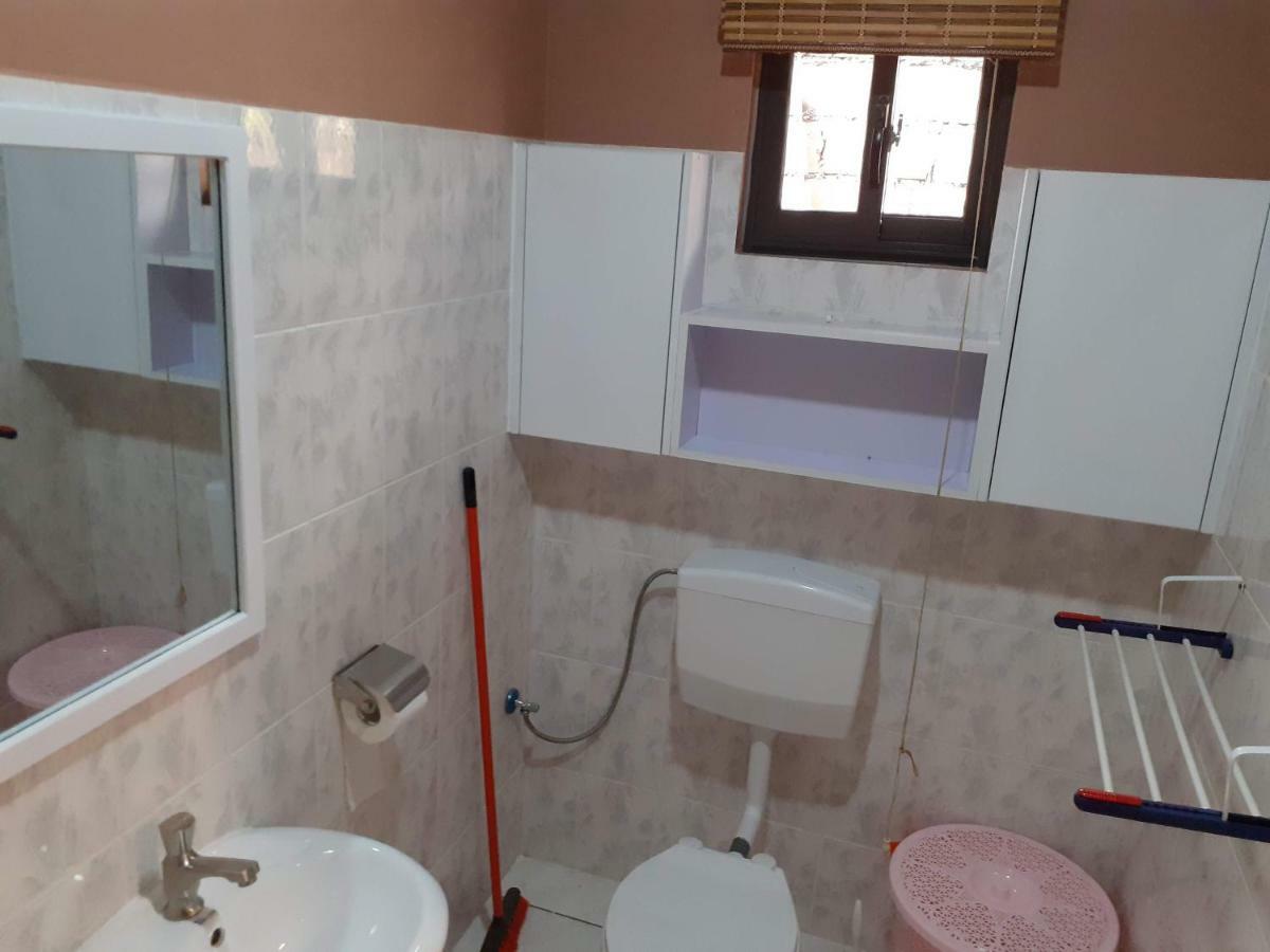 Max Garden And Pool Διαμέρισμα Παραμαρίμπο Εξωτερικό φωτογραφία